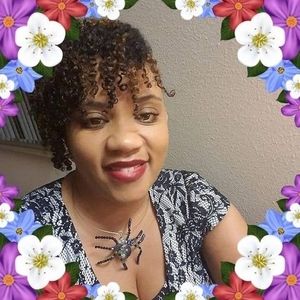 Meet your Posher, Yvonne